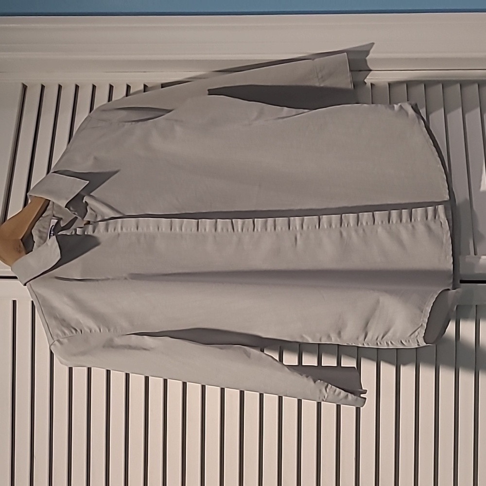 Old Navy Gray Button-down Blouse
